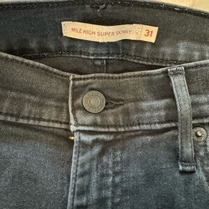 Levis mile high super skinny jeans